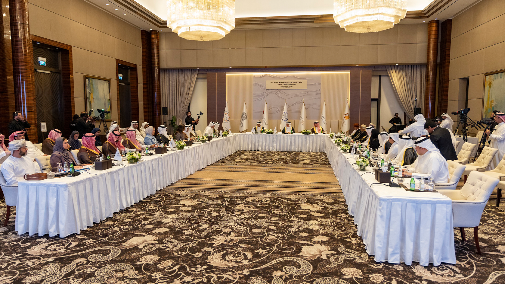 GCC-Chambers-discussed-ways-to-achieve-economic-integration-002